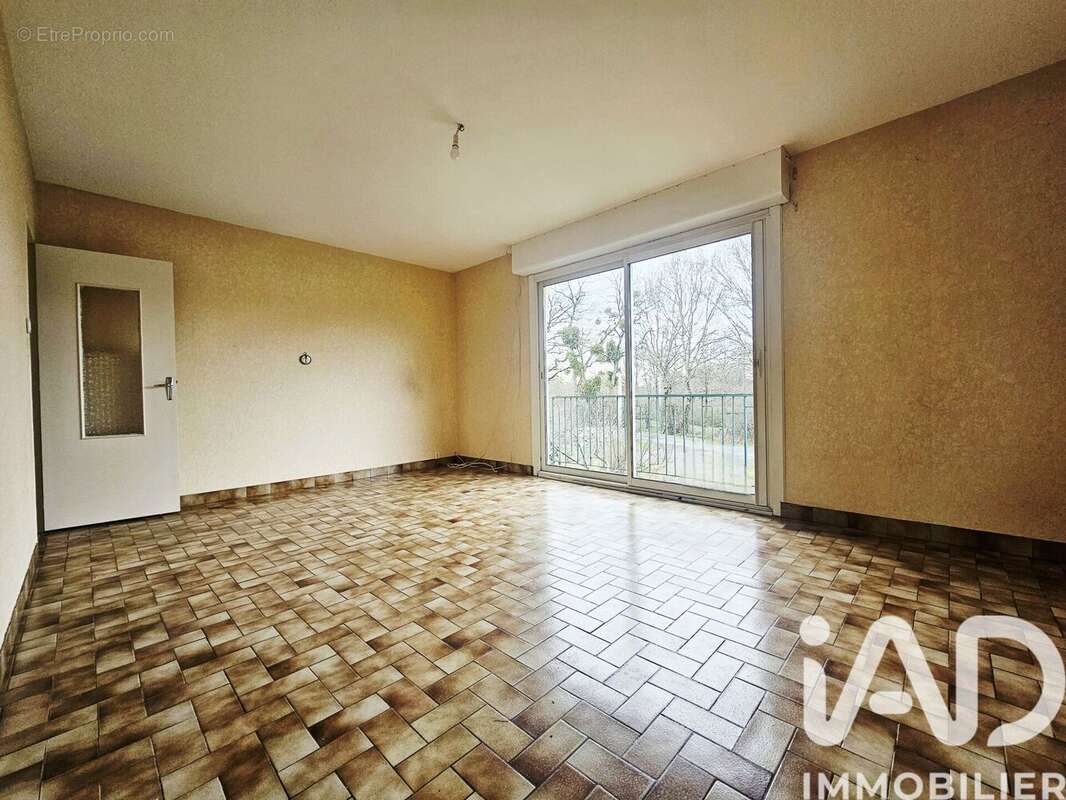 Photo 2 - Maison à TILLIERES