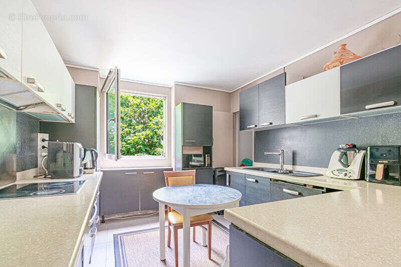 Appartement à CACHAN