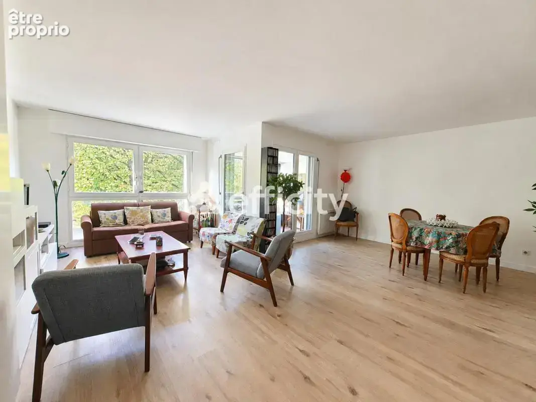 Appartement 5 pièces 111 m² · au Chesnay-Rocquencourt · 111 m² · 469 000 €