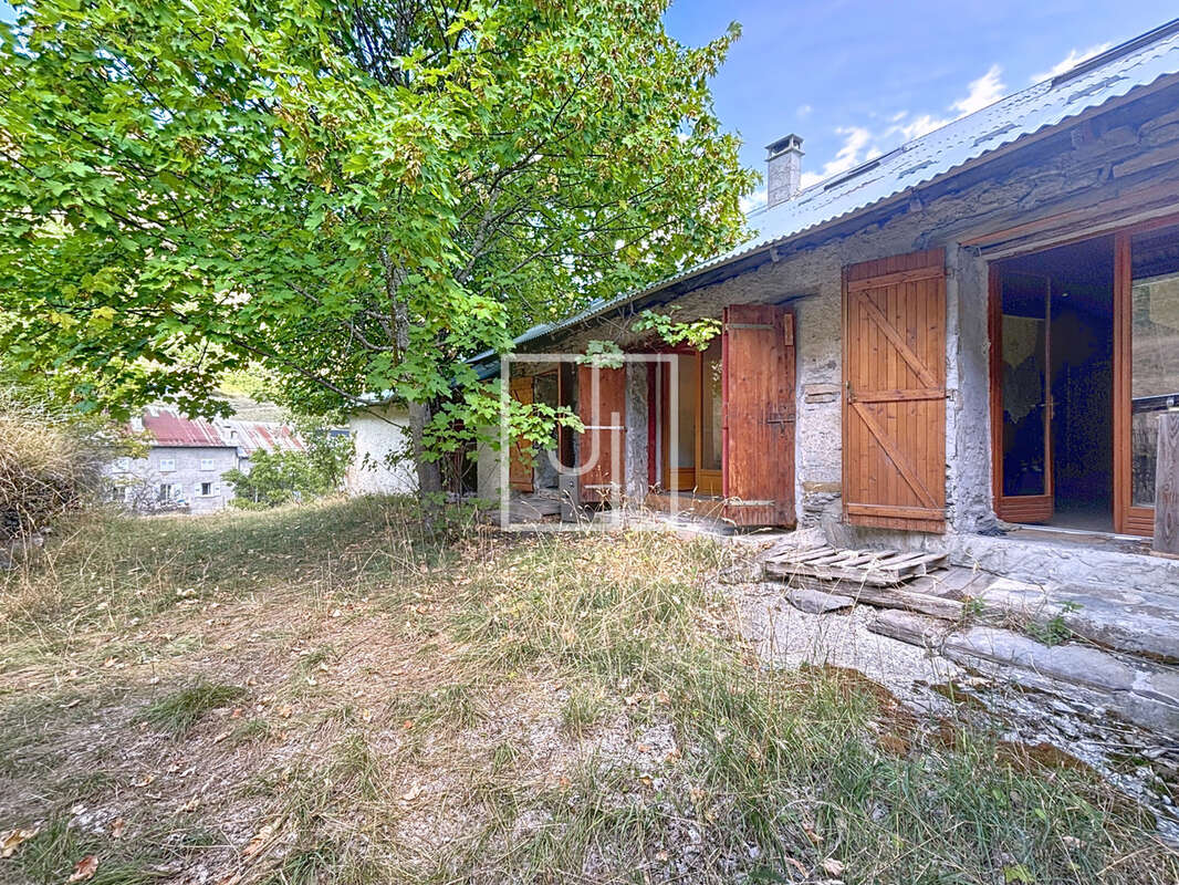 Maison à LA CONDAMINE-CHATELARD