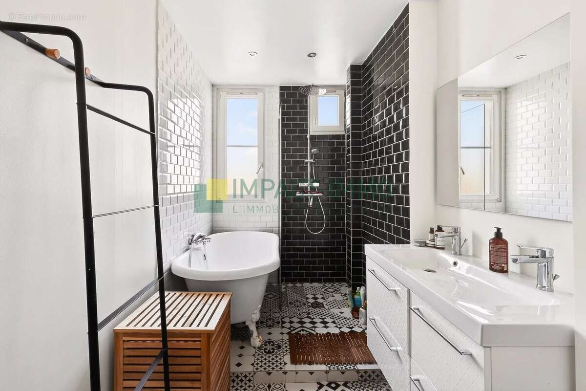Appartement à COLOMBES