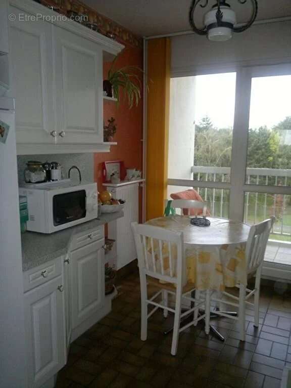 Appartement à LES ULIS