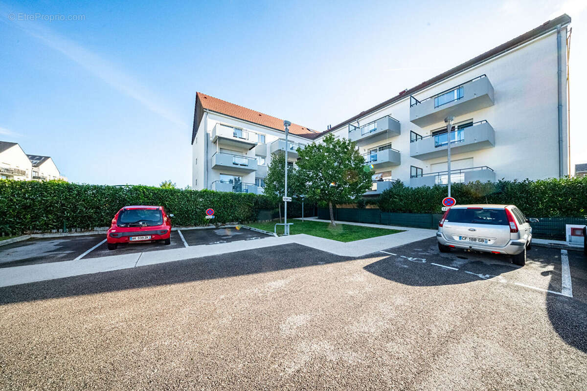 Appartement à CHEVIGNY-SAINT-SAUVEUR