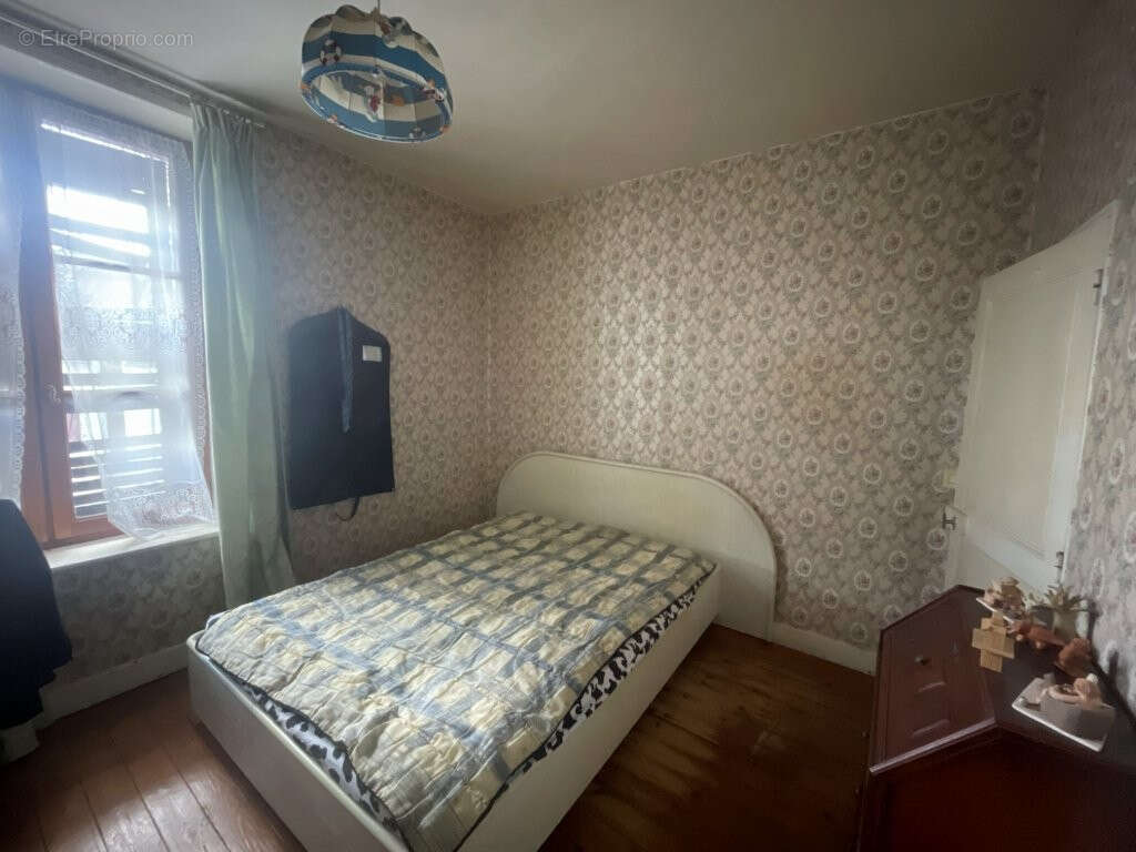 Maison à AUTHON-DU-PERCHE