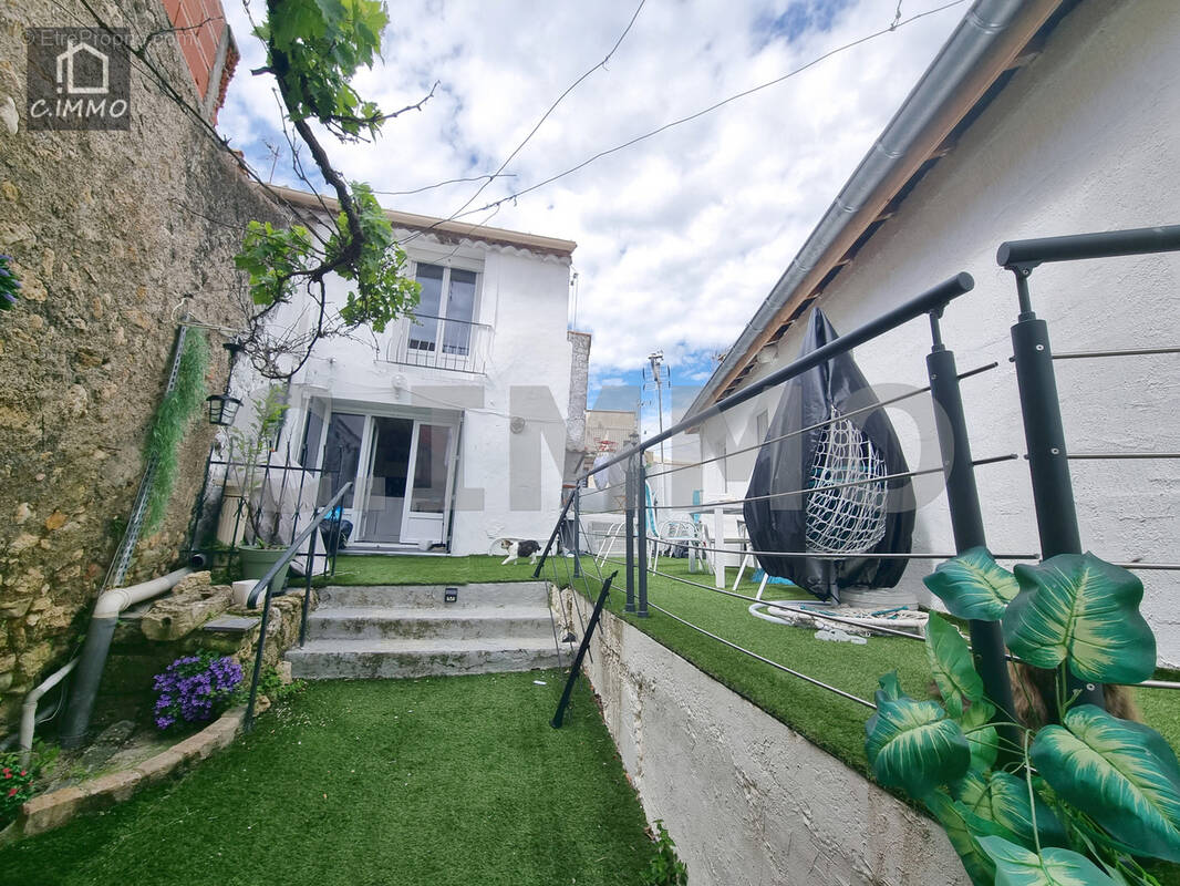 Maison à ABEILHAN