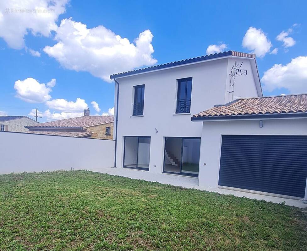 Maison à SAINT-GERMAIN-DU-PUCH