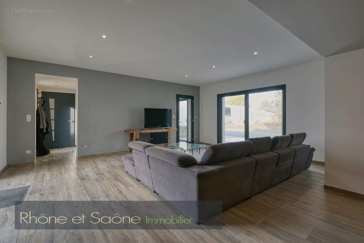 Photo 7 - Maison à FAREINS