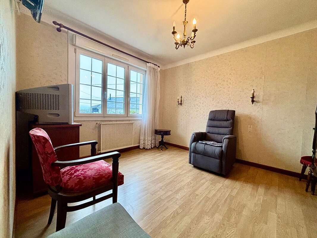 Maison à SAINT-MALO-DE-GUERSAC