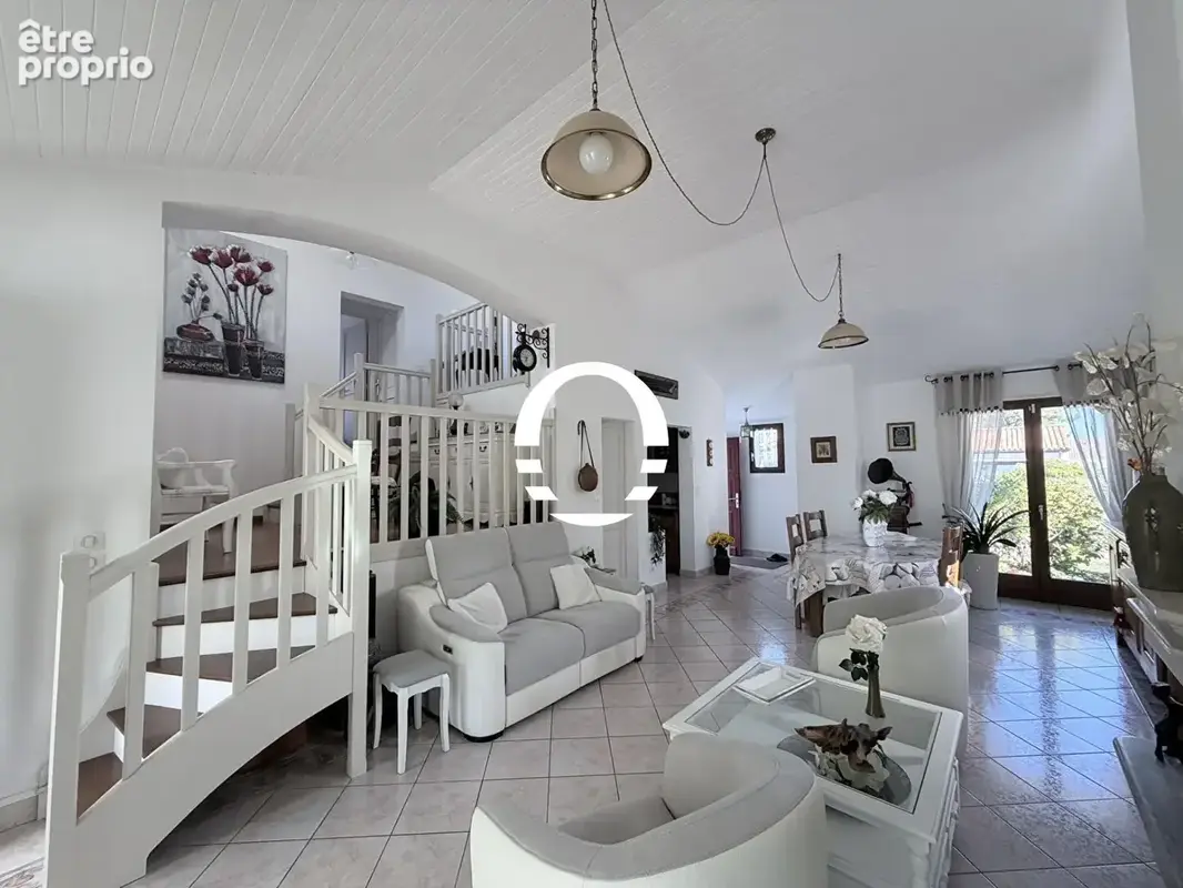 Maison à LA PLAINE-SUR-MER