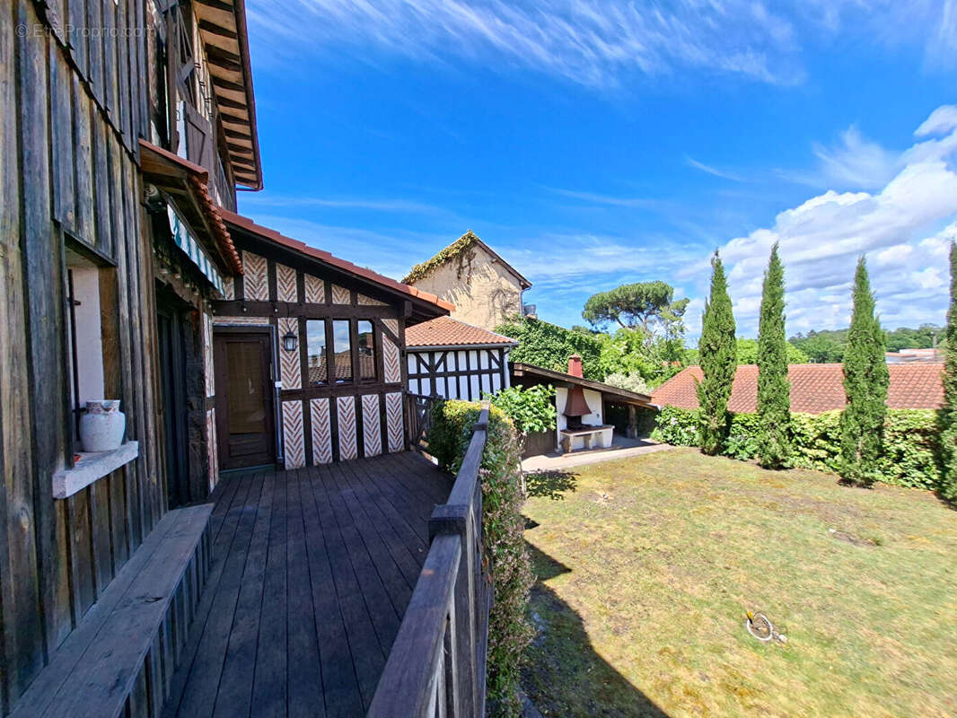 Maison à LEON