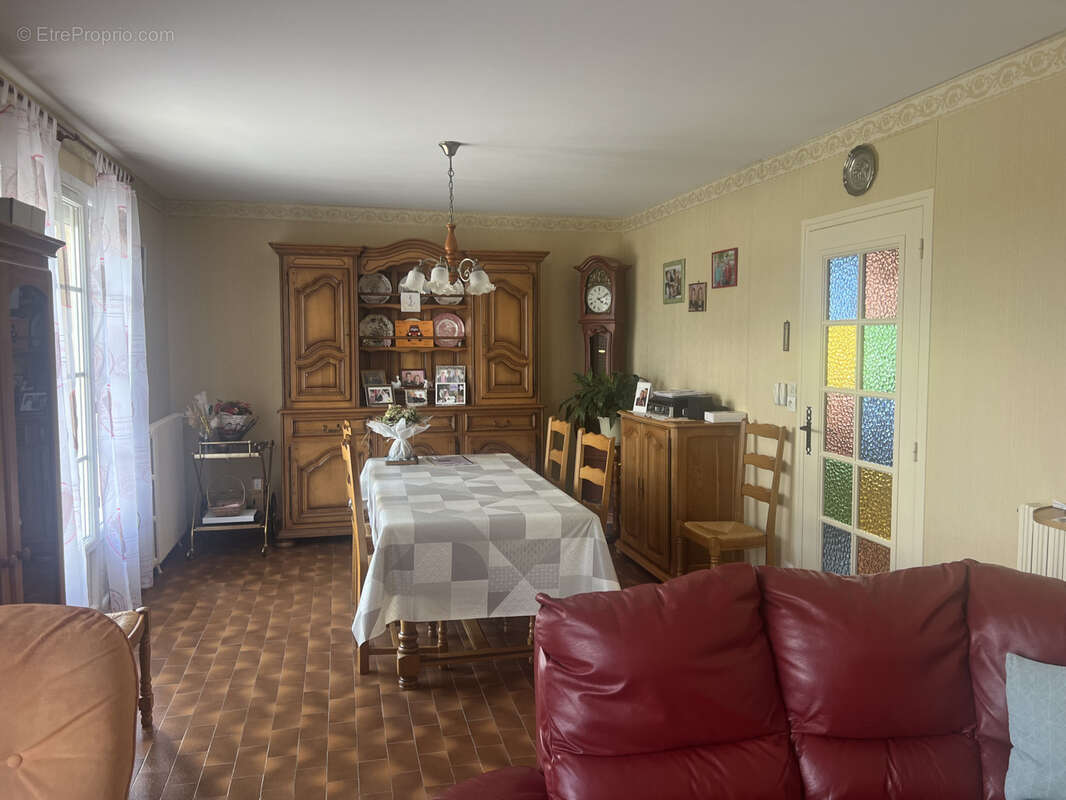 Maison à LA TRINITE-DU-MONT