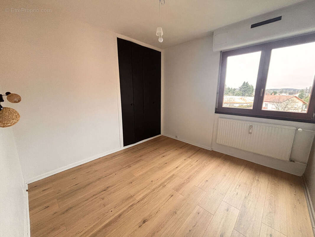 Appartement à SAINT-LOUP-SUR-SEMOUSE