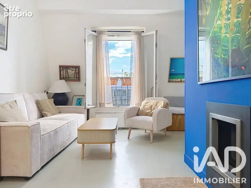 Photo 1 - Appartement à PARIS-18E