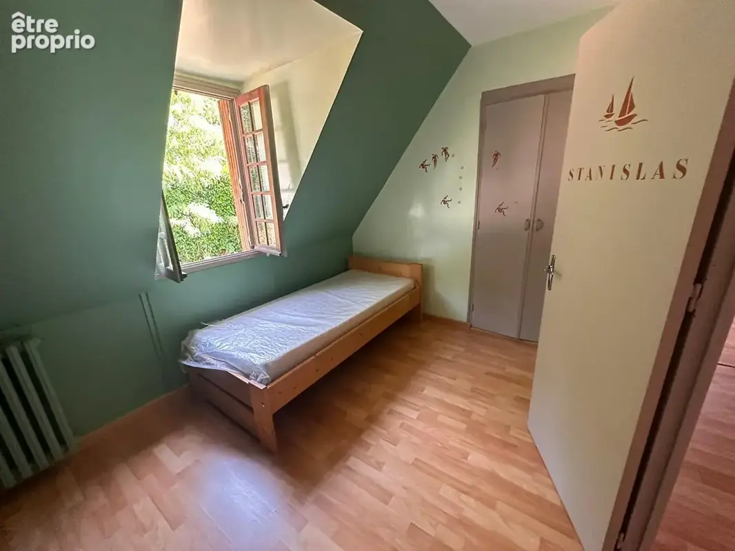 ESTAING, Maison d'habitation avec grand sous-sol et terrain - photo 6