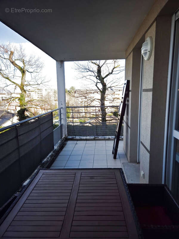 Appartement à VETRAZ-MONTHOUX