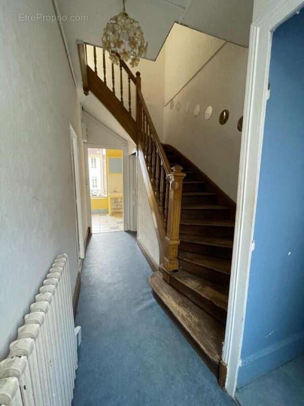 Photo 2 - Maison à VICHY