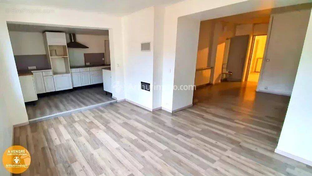 Appartement à SAINT-AMANS-SOULT