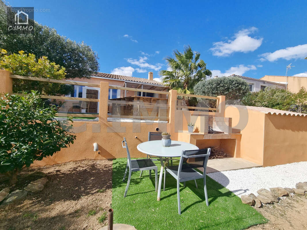 Maison à ABEILHAN