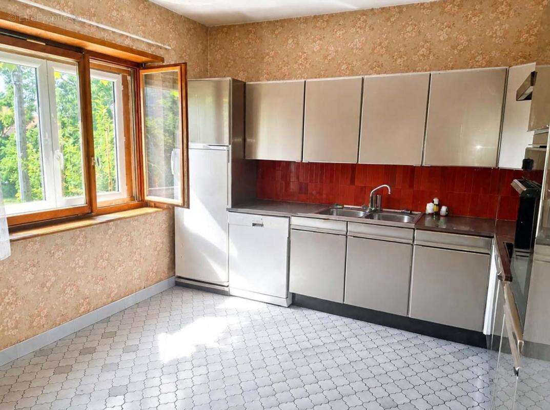 Maison 250 m² à Andolsheim  - photo 10