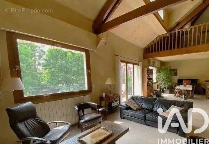 Photo 8 - Maison à SAINT-MAUR-DES-FOSSES