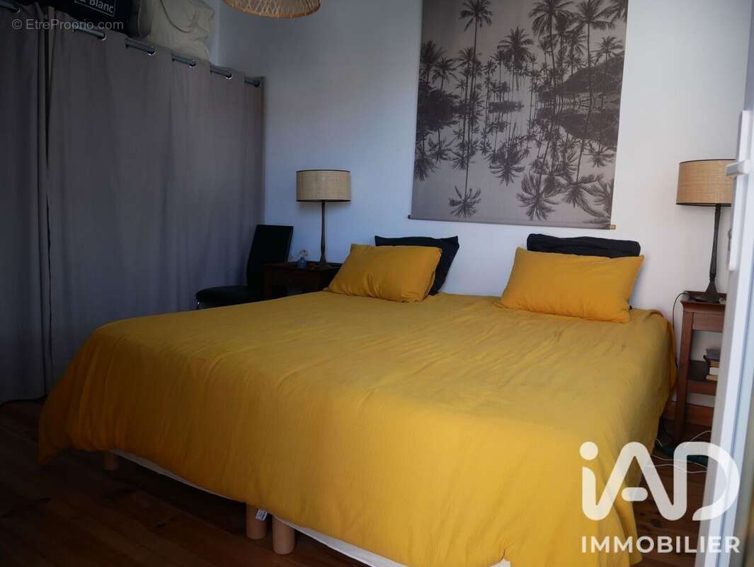 Maison 97 m² à Rochefort  - photo 2
