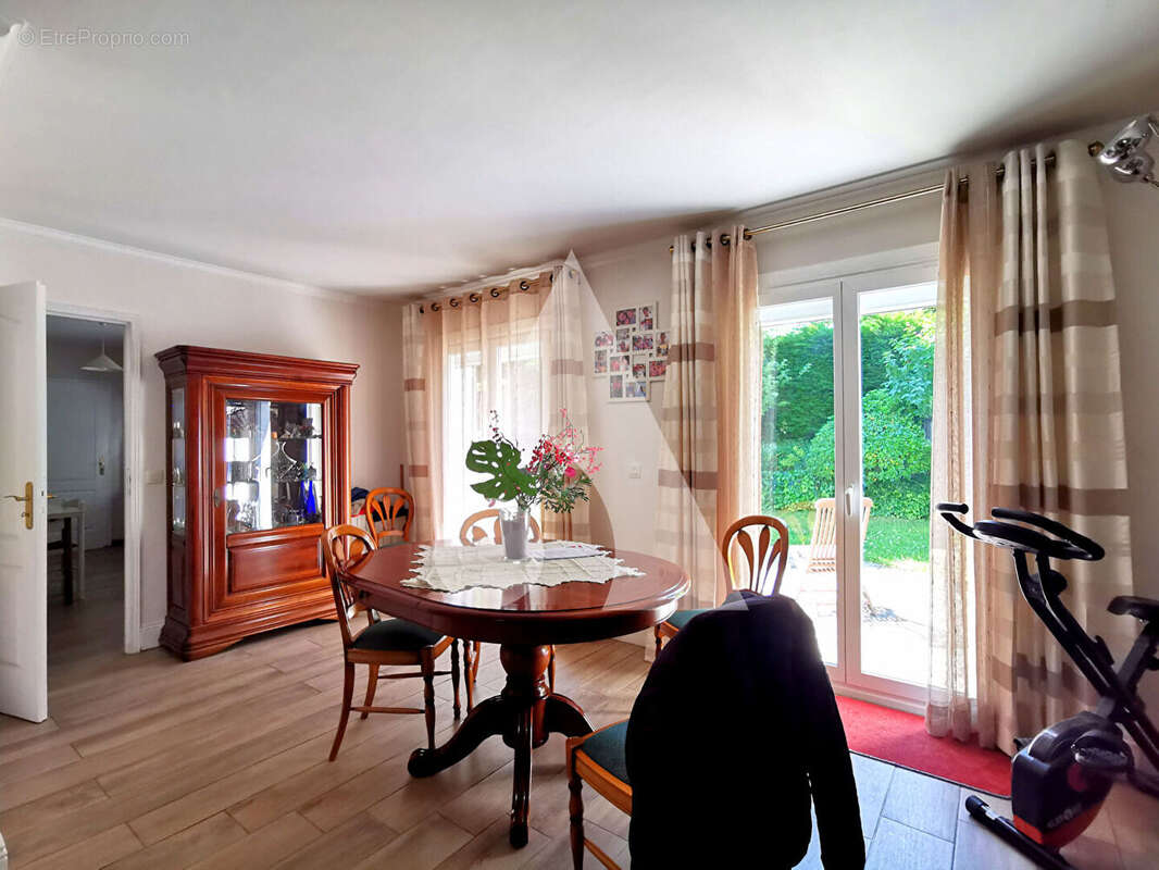 Maison à CORMEILLES-EN-PARISIS