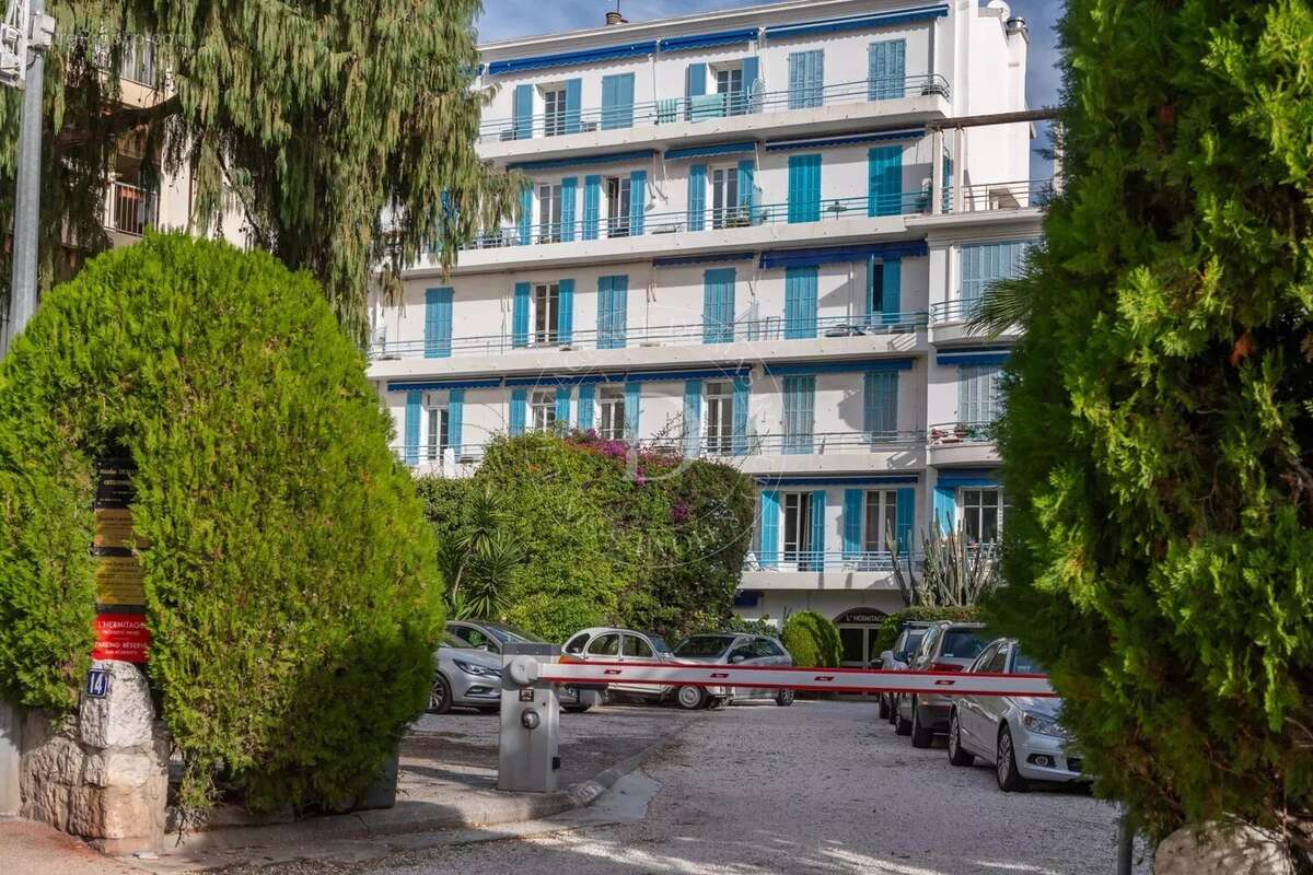 Appartement à BEAULIEU-SUR-MER