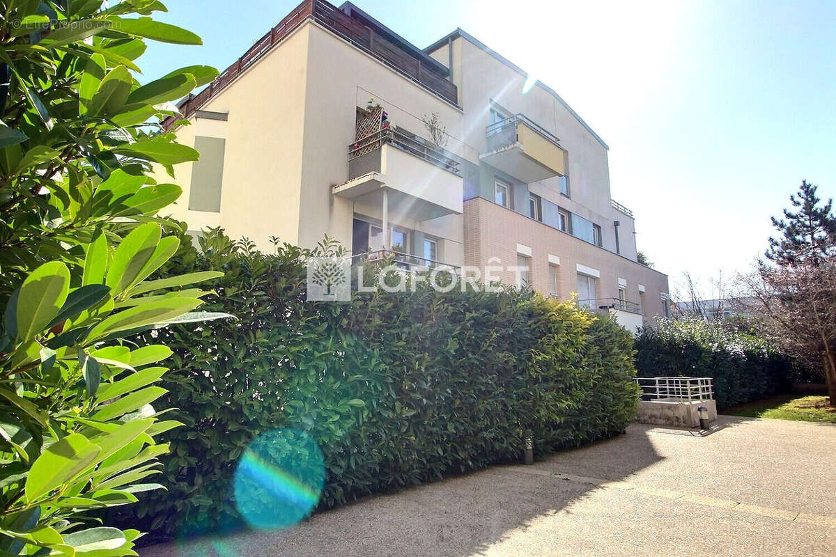 Appartement à GENNEVILLIERS