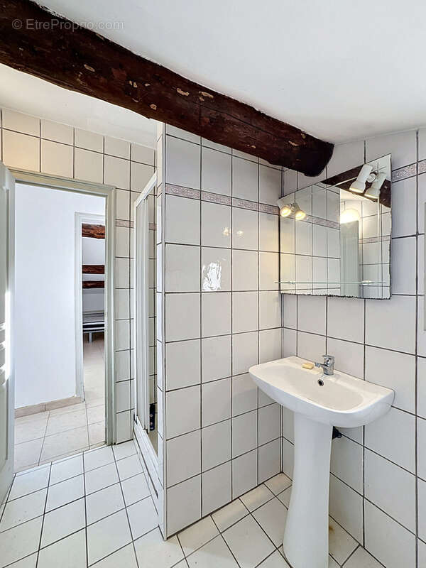 Appartement à SARI-SOLENZARA