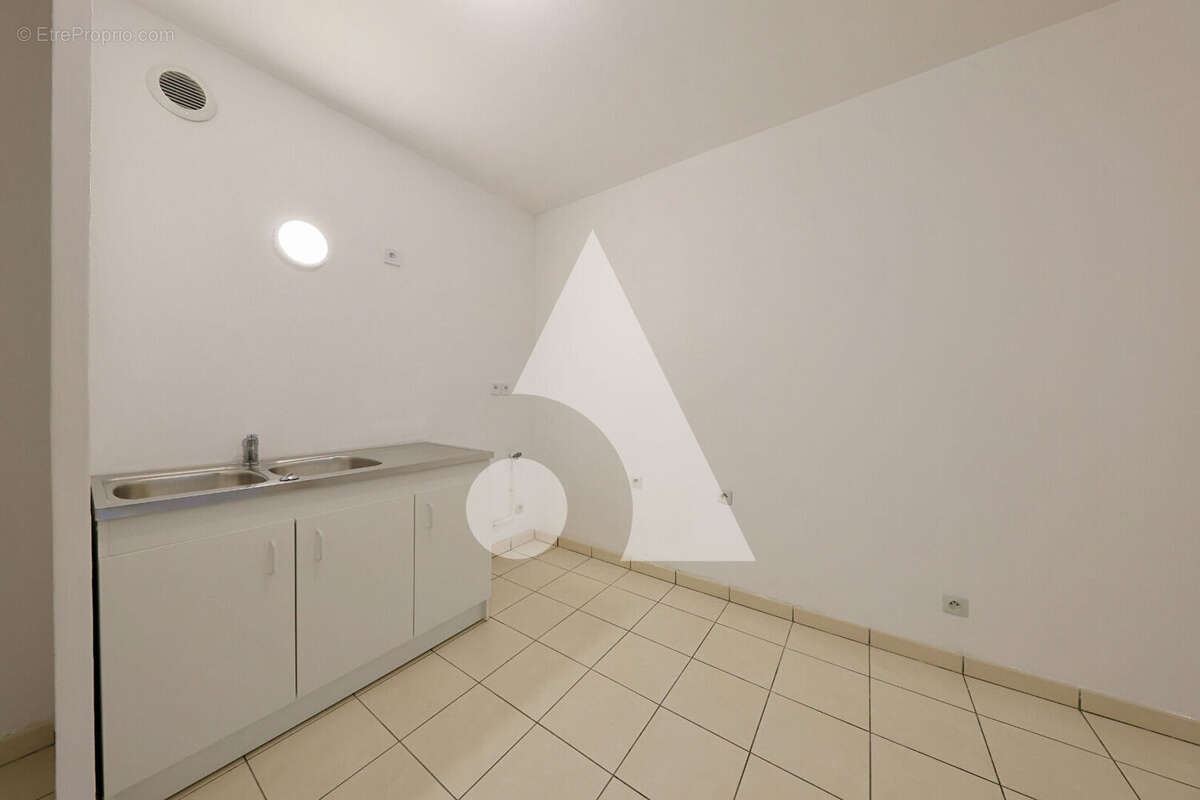 Appartement à CORBEIL-ESSONNES