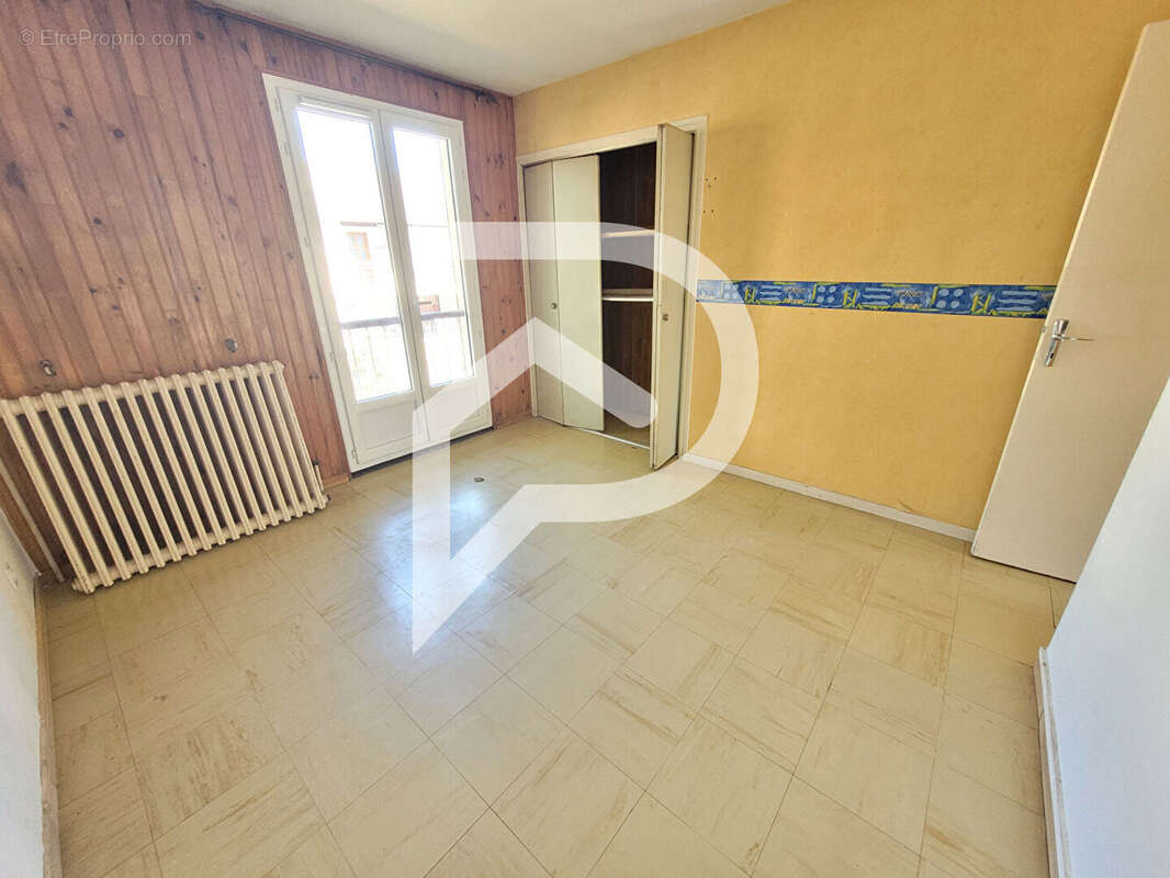 Maison à ROCHES-BETTAINCOURT