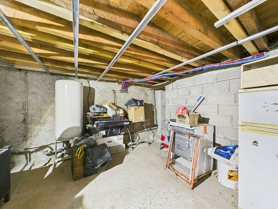 Maison à SERVES-SUR-RHONE