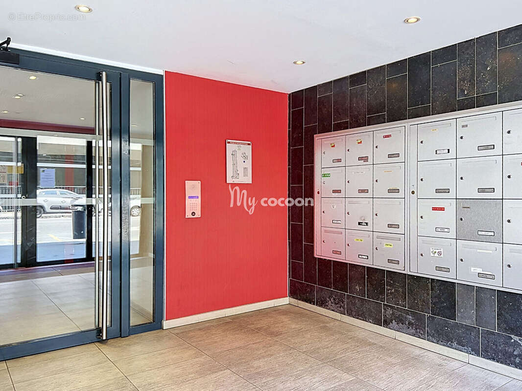 Appartement - T3 - 60 m2 - photo 11