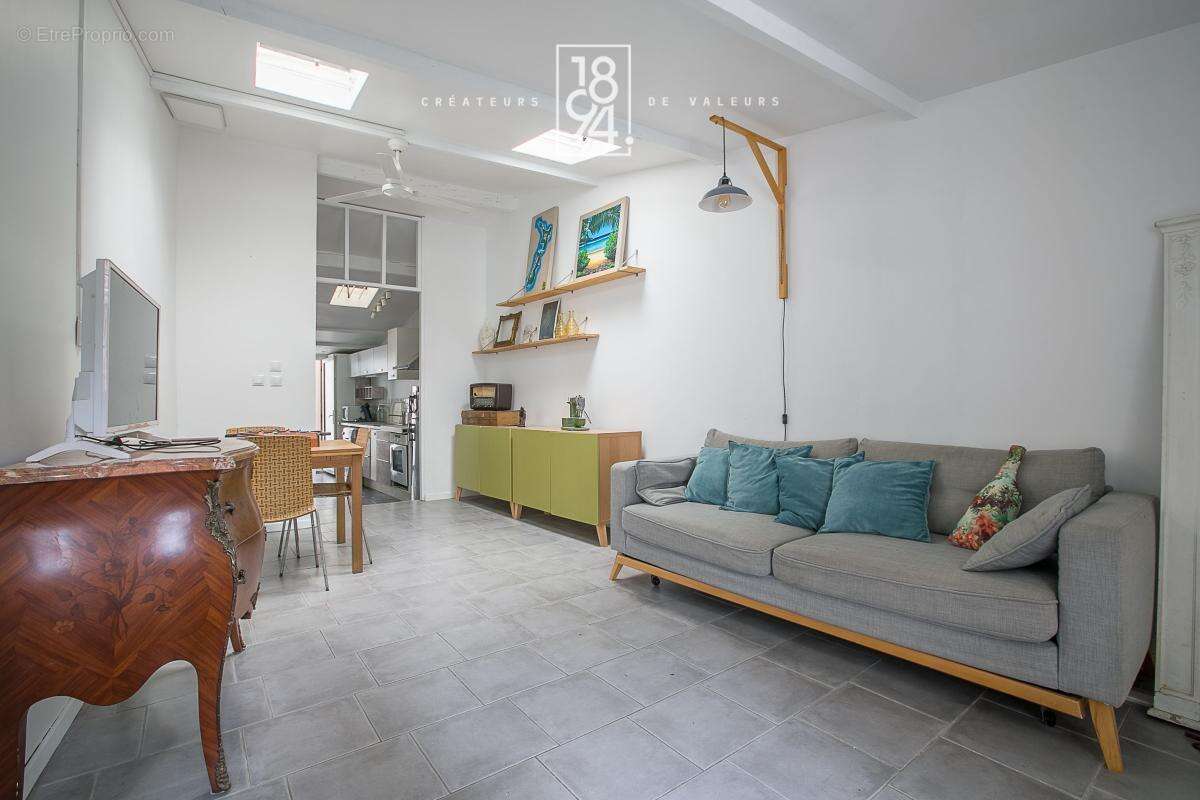 Maison à MARSEILLE-8E