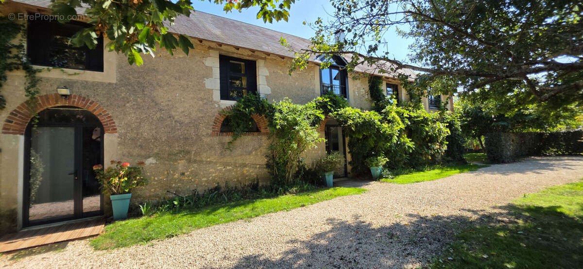 Maison à ANGLES-SUR-L&#039;ANGLIN