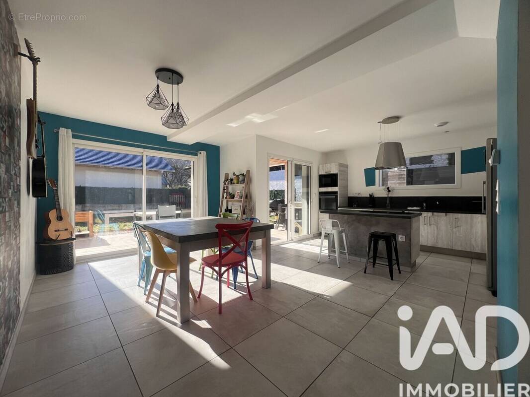 Photo 1 - Maison à LA ROCHETTE