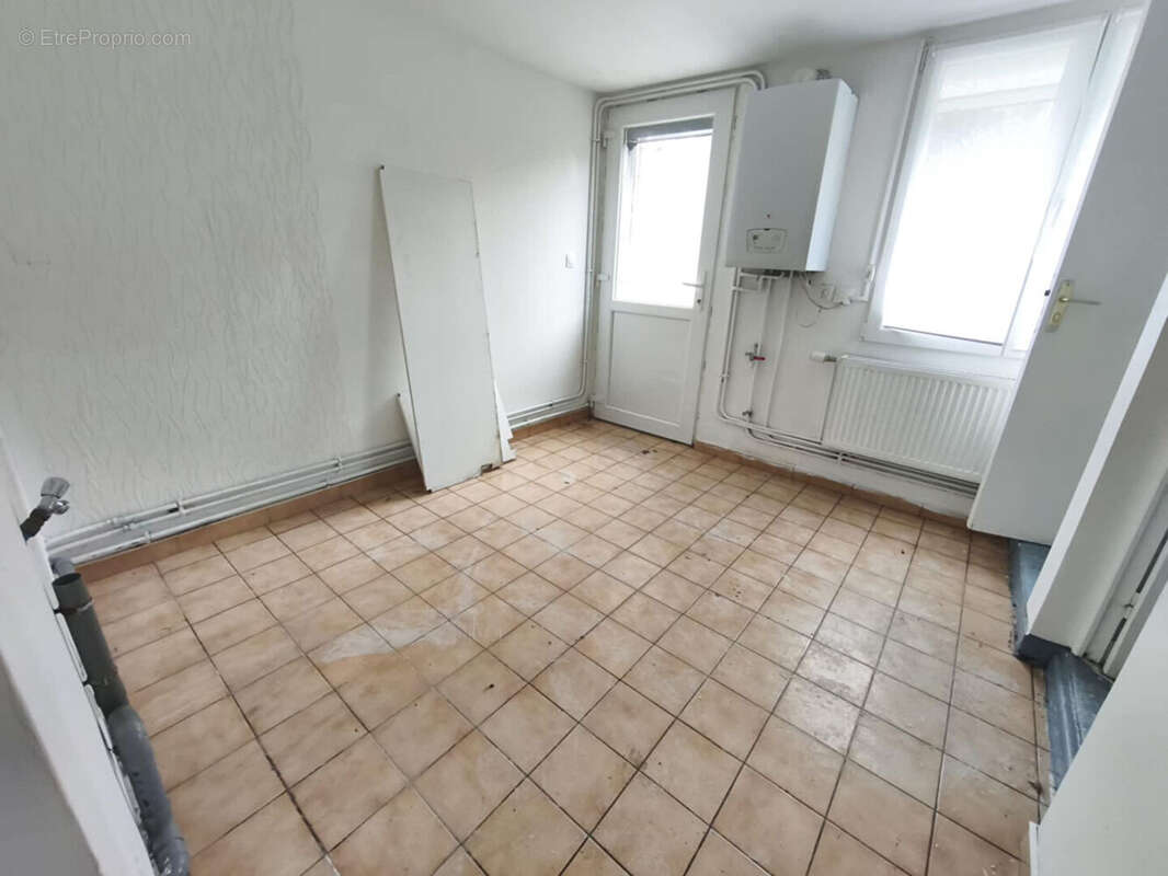 Maison à LOURCHES