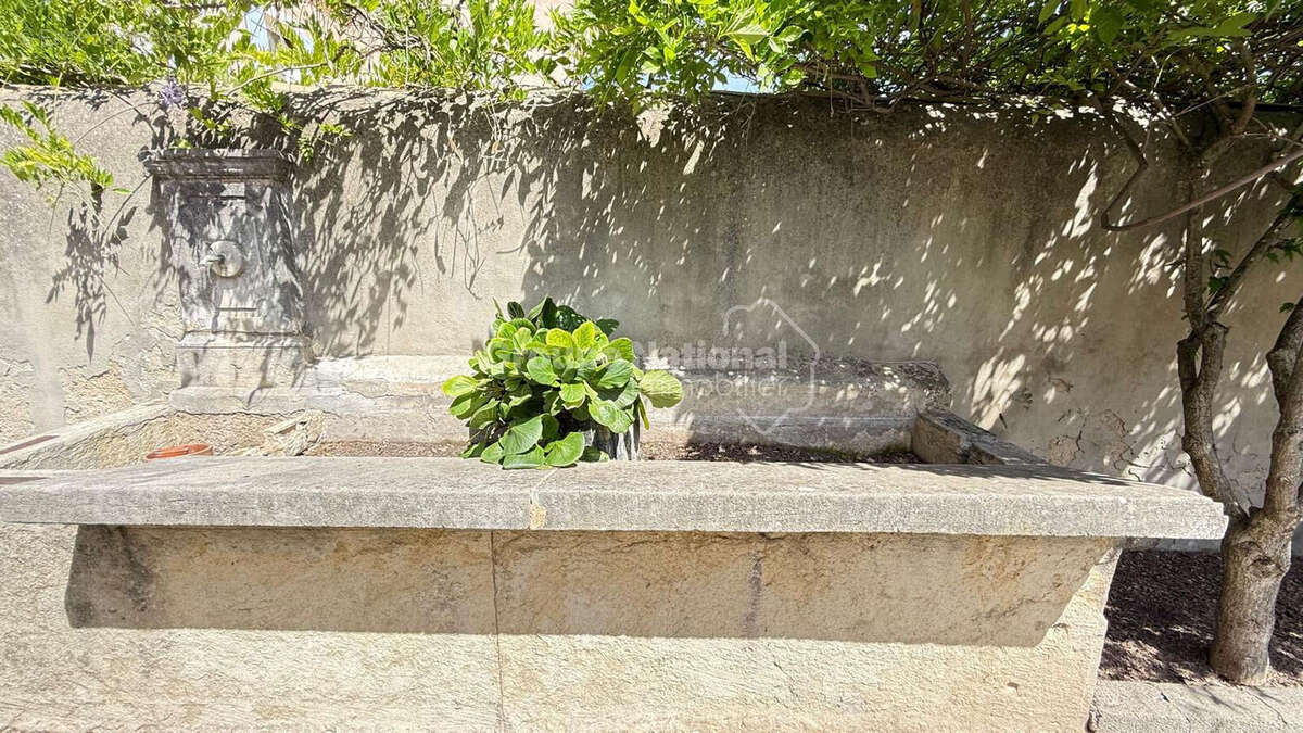 Exclusivité - Maison de village - Cour - photo 4