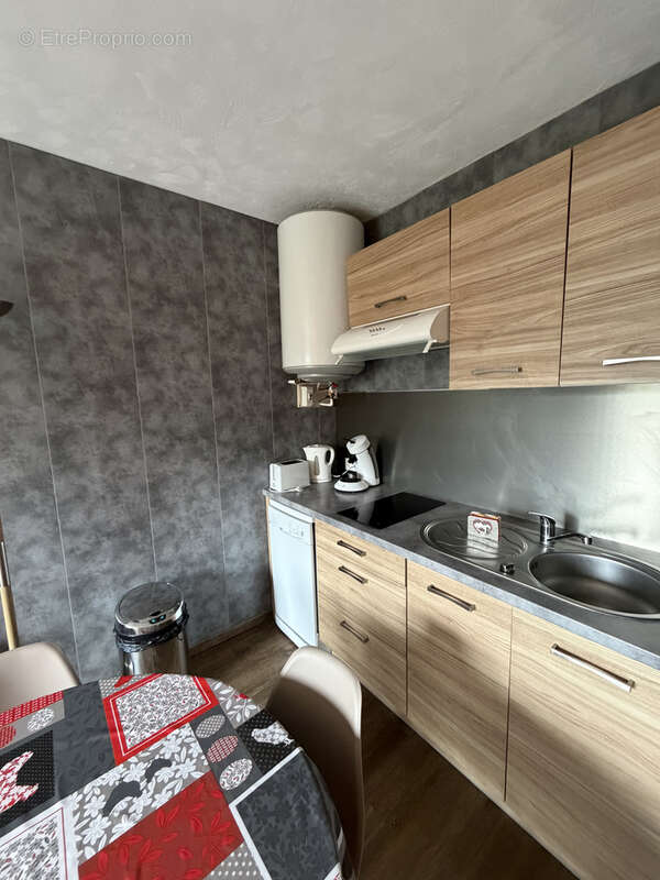 Appartement à LAVEISSIERE
