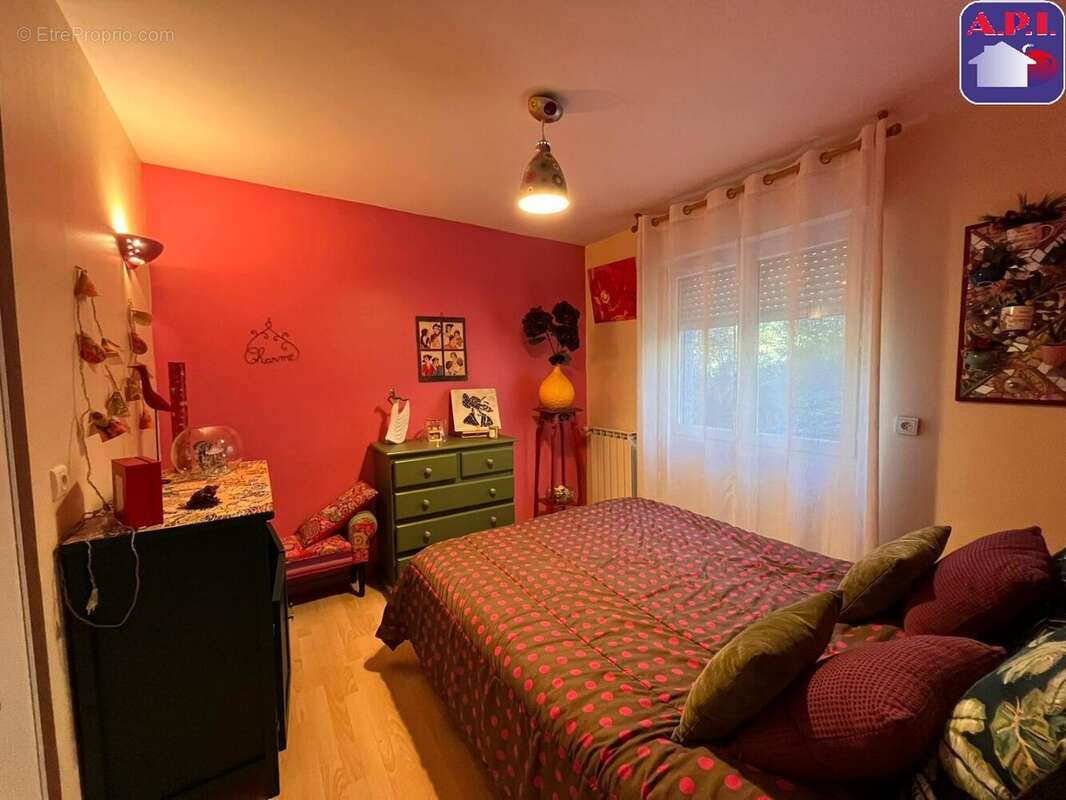 Maison à SAINT-JEAN-DU-FALGA