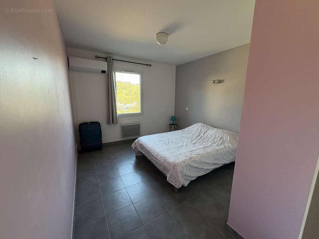 Appartement à L'ILE-ROUSSE