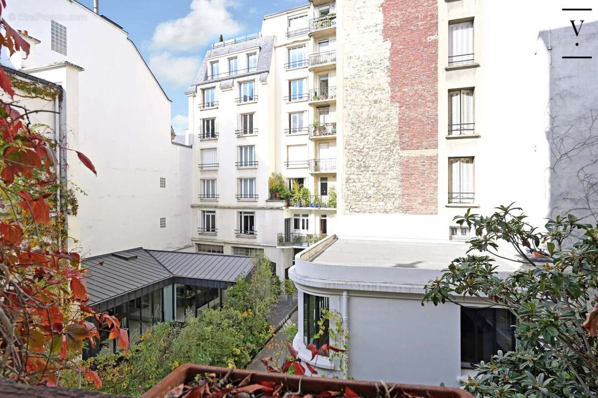 Appartement à PARIS-3E