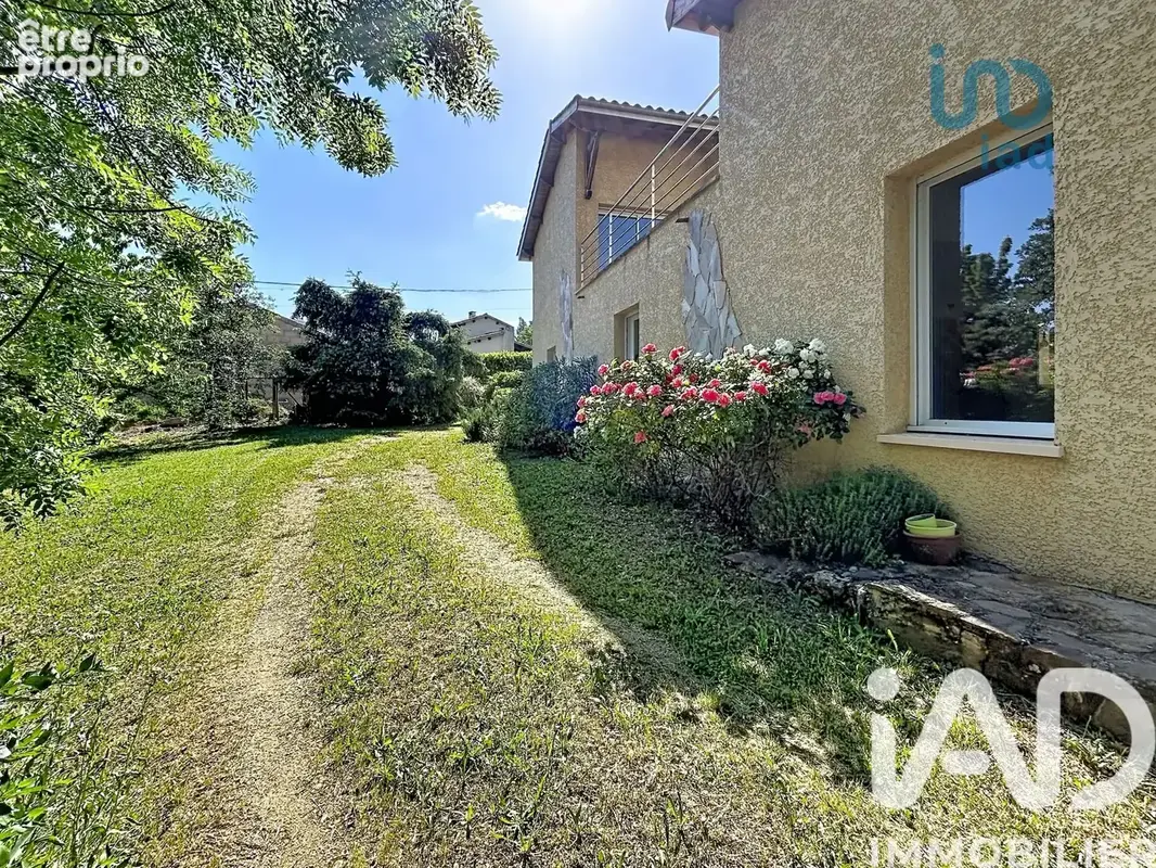 Photo 1 - Maison à ROISEY