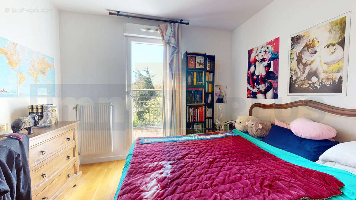 Appartement à FONTENAY-LE-FLEURY