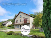 Maison à PARIS-L&#039;HOPITAL