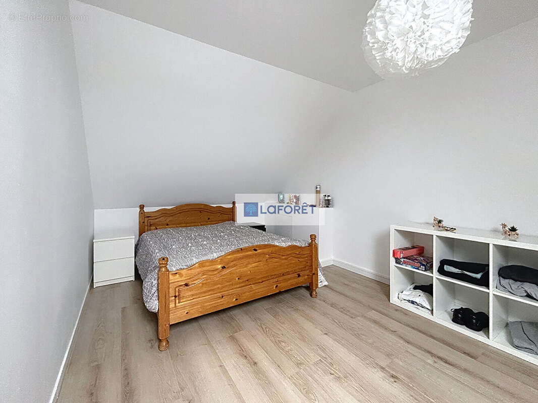 Maison à SARTROUVILLE