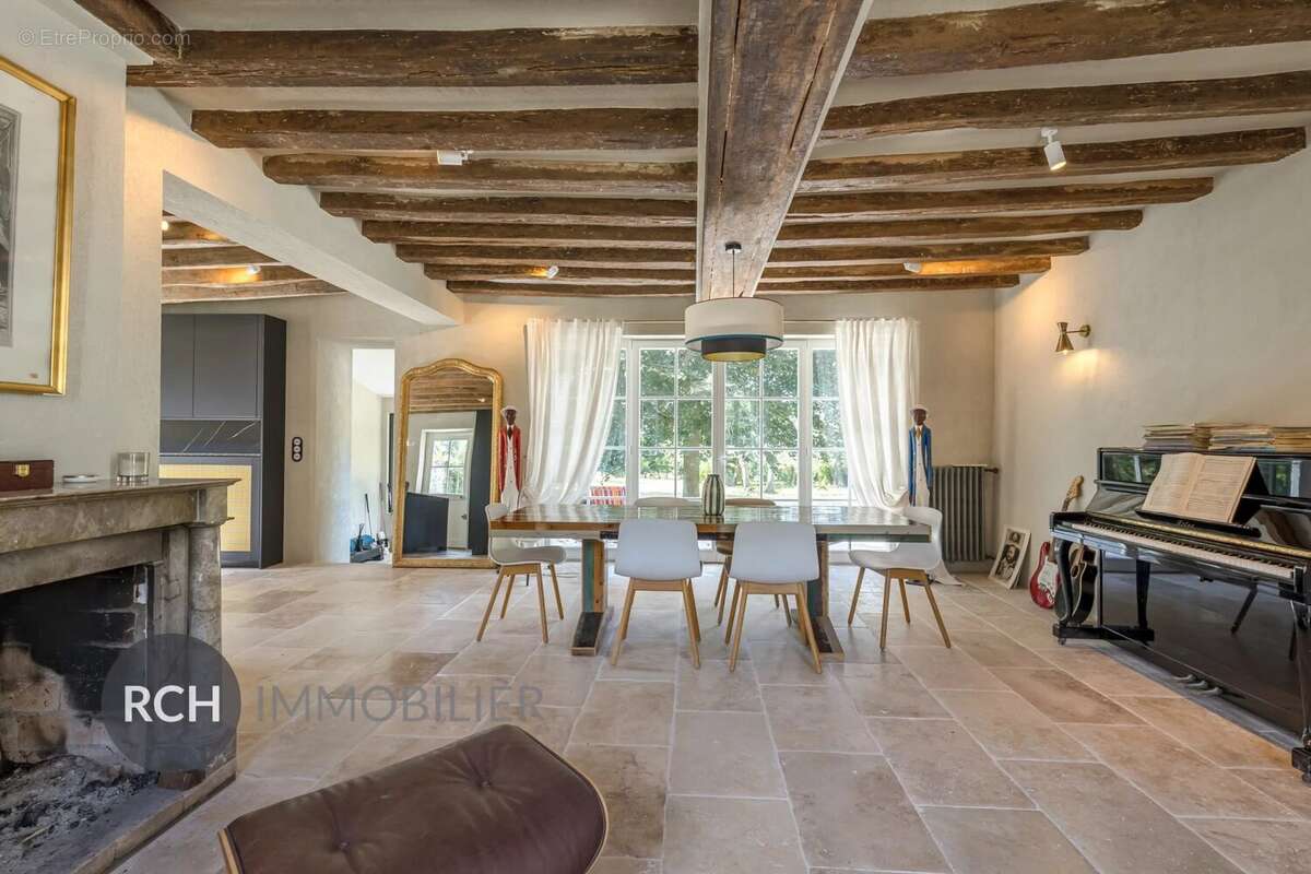 Maison à MONTFORT-L'AMAURY