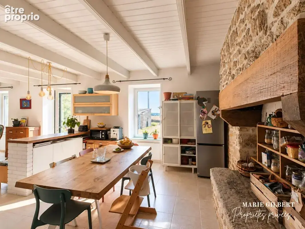 Exclusivité ! plomeur / la torche, maison en pierre avec 126 m² de dépendances, 3 chambres, terrain de 2 695 m² , proche mer - photo 4