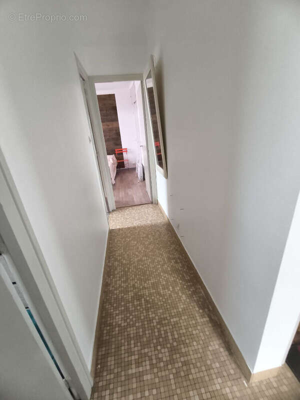 Maison à TOURNON-SAINT-PIERRE