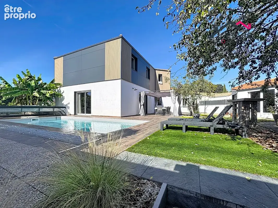 Maison familiale  5 chambres - piscine - beaux volumes - photo 1